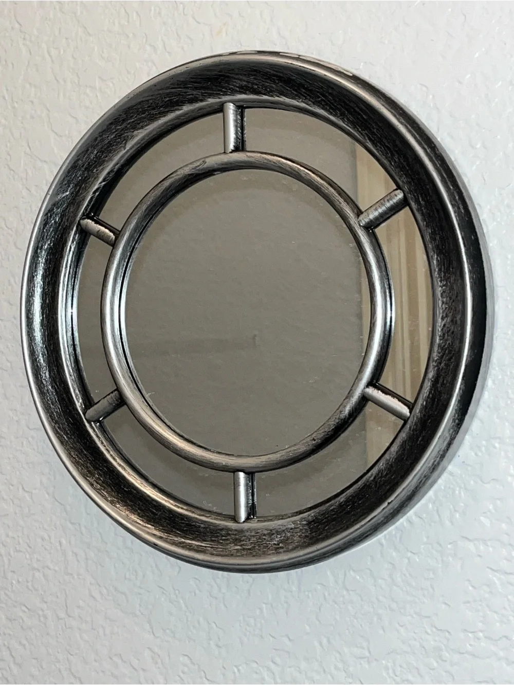 Decorative Round Wall Mirror Set of 2 in Silver